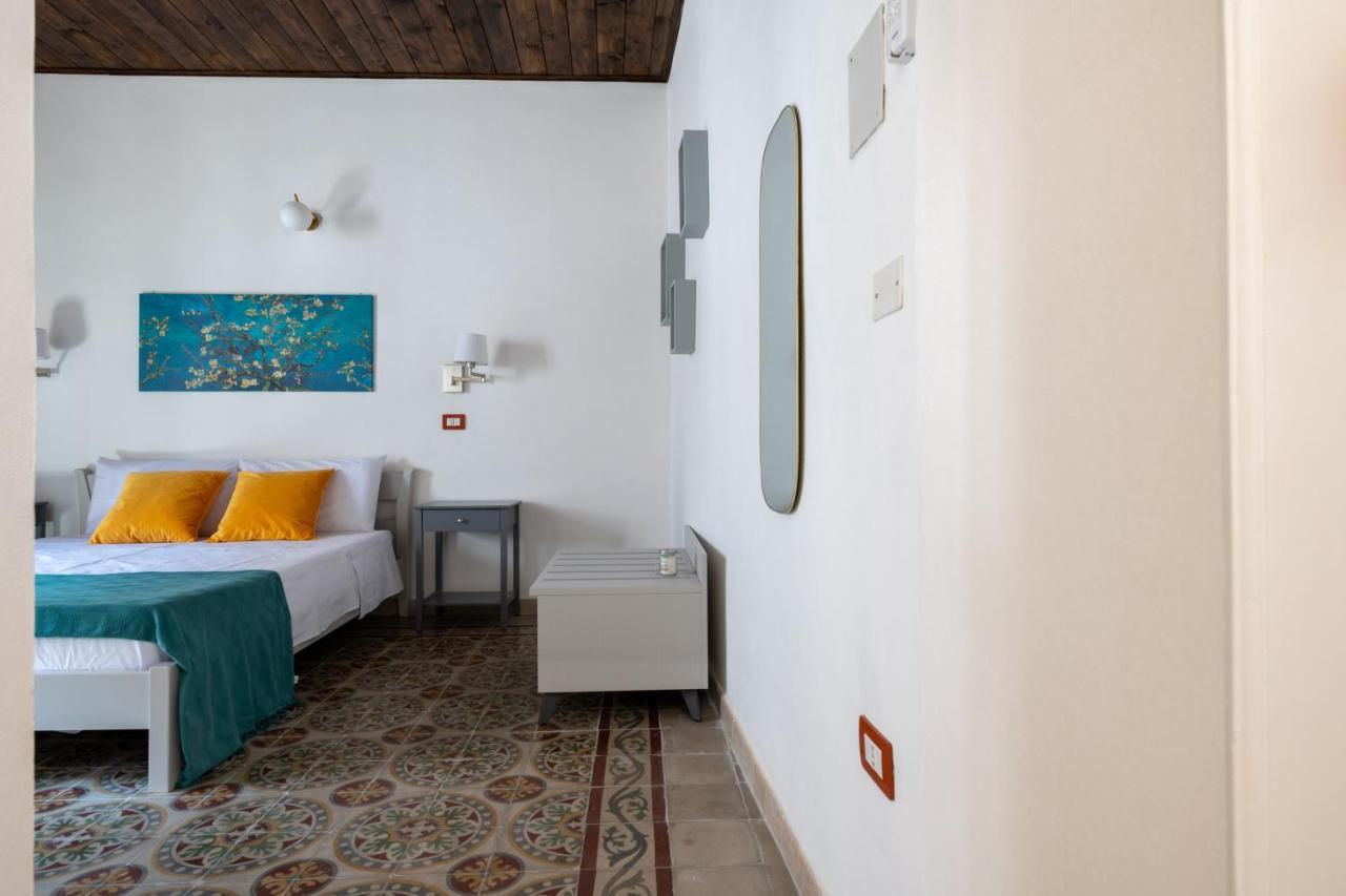 Don Pedro 53 Hotel Tresnuraghes Ngoại thất bức ảnh